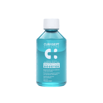 CURASEPT skalavimo skystis DAYCARE BOOSTER FROZEN MINT, mėtų skonio, 250 ml