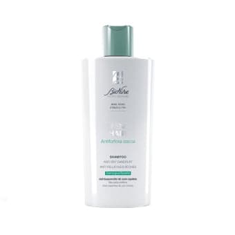 BIONIKE šampūnas nuo sausų pleiskanų DEFENCE HAIR, 200 ml