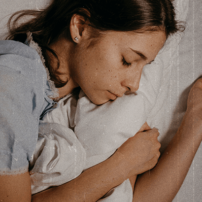 Naktinis vaikščiojimas į tualetą: kaip išspręsti šią problemą ir susigrąžinti gilų miegą?