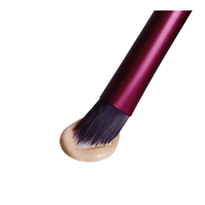 IDUN MINERALS maskavimo šepetėlis Nr. 8024 Pro Triangle Concealer, 1 vnt.-1