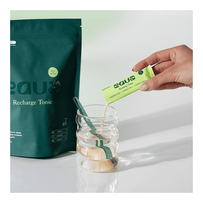EQUA elektrolitų gėrimo milteliai RECHARGE TONIC-LEMON & GREEN TEA, 90 g-1