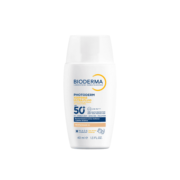 BIODERMA labai aukštos apsaugos ir itin lengvos tekstūros, detoksikuojantis fluidas nuo saulės ir taršos, su spalva T02, PHOTODERM XDEFENSE ULTRA-FLUID SPF50+, 40 ml