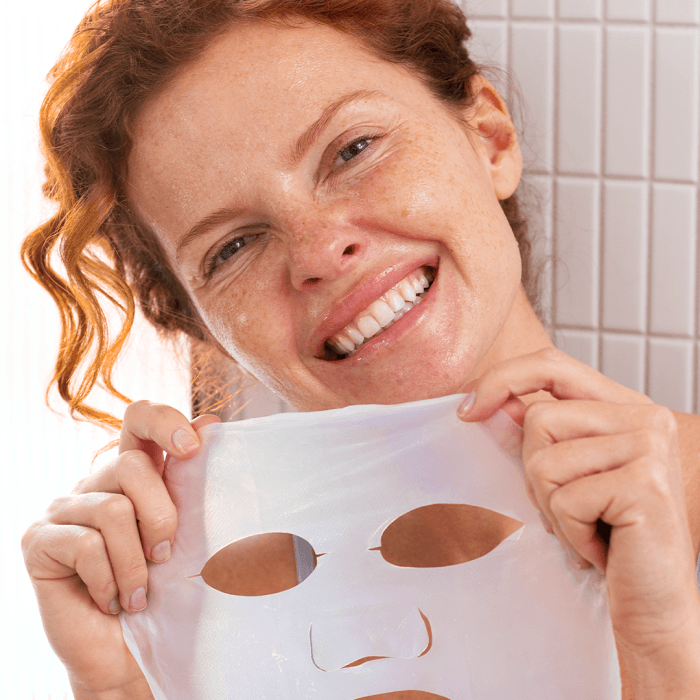 SVR lakštinė veido kaukė sausai, sudirgusiai odai [B3] INTENSIVE HYDRA MASK, 1 vnt.-2