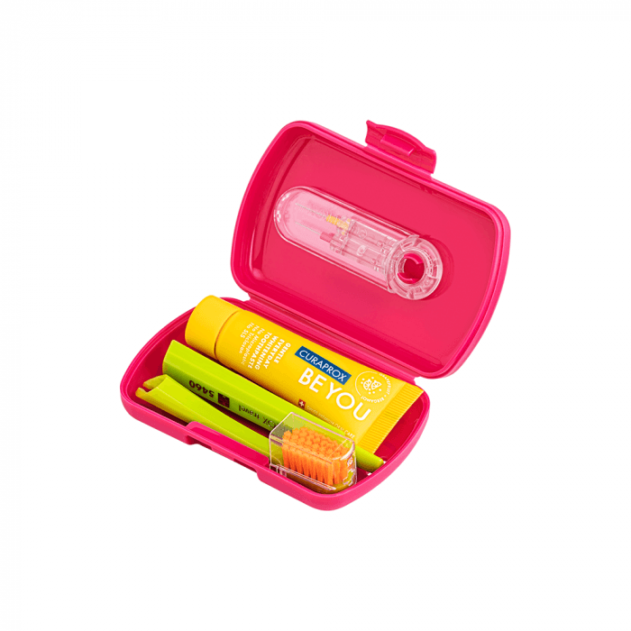 CURAPROX kelioninis rinkinys Travel Set, t.rožinis, 1 vnt.-1